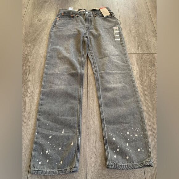 Levis low pro straight, mid rise,relaxed through the hip and thigh straight leg - Picture 1 of 4